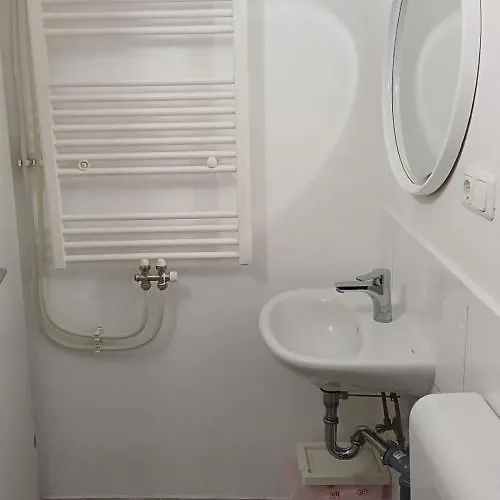 Apartment Bola Wandsbek 1 Person Mit Küche